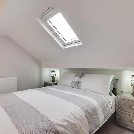 3 Bed In Oc-wa314 Holiday home *